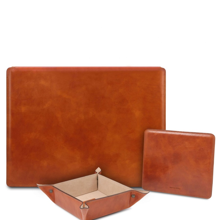 Business Tuscany Leather | Office Set Desk Pad, Mouse Pad And Valet Tray Tl142162 Honey